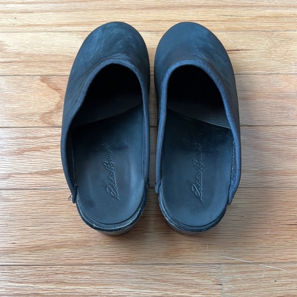 Womens Eddie Bauer clogs - Picture 2 of 6